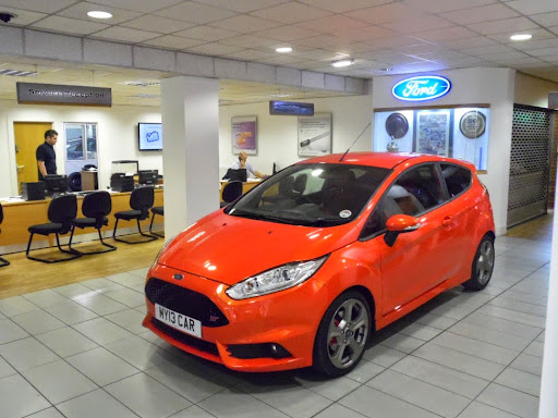 Evans Halshaw Ford Preston Gallery - United Kingdom