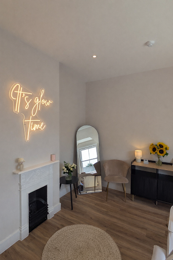 Glow - Skincare by Roxie