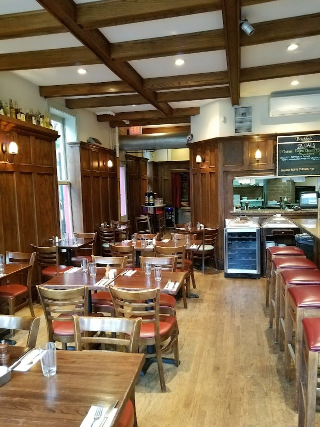 Brooklyn Heights Wine Bar & Kitchen