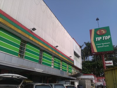 Photos of Tiptop Rawamangun