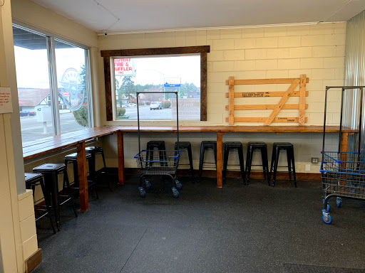 Midway Laundry - Visual