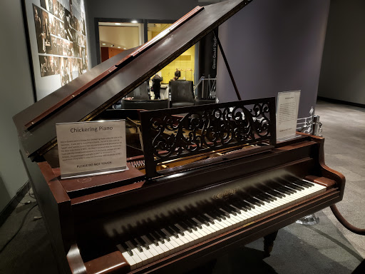 Glenn Gould Studio - Thumbnail