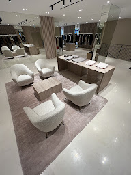 Photo n°2 de Apostrophe à Paris (Boutique d'articles de mode)