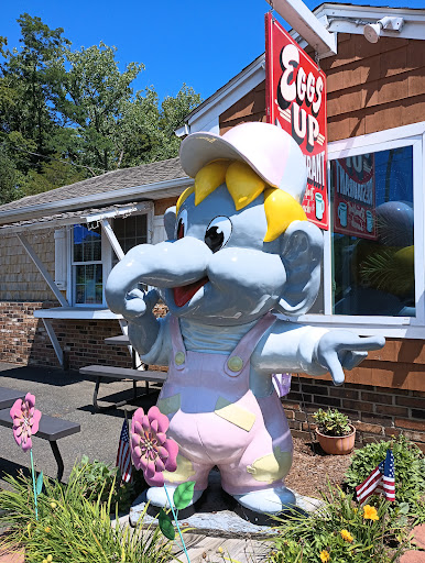 Eggs Up Restaurant - Thumbnail
