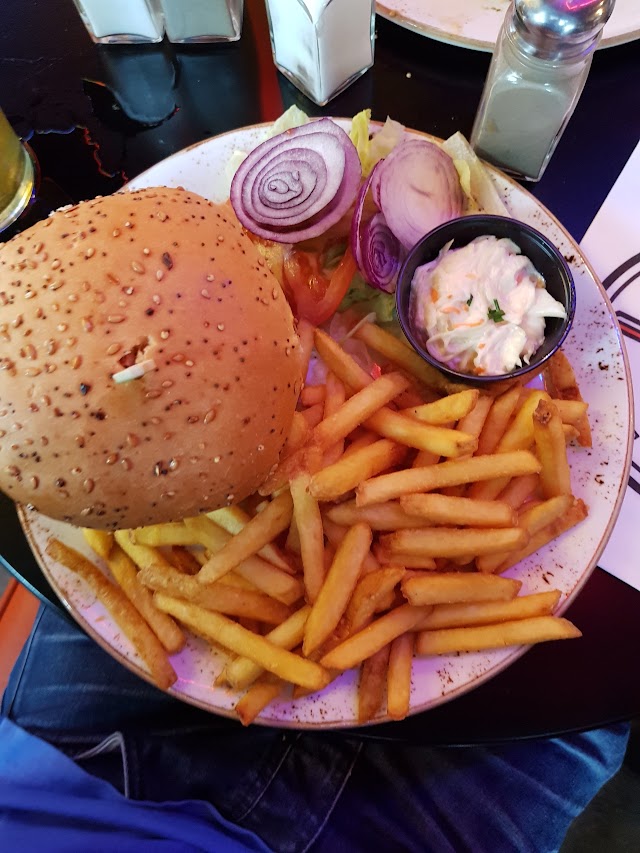 Indiana Café