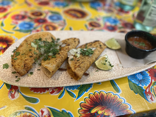 Chilango's - Visual