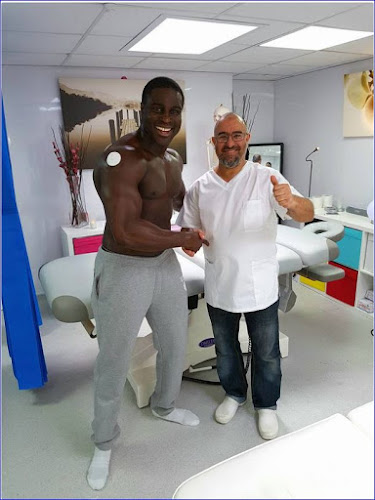Cupping Clinic E10 Phone number