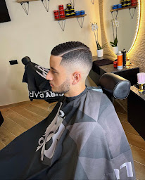 Photo n°7 de Star coiffure à Fosses (Barbier)