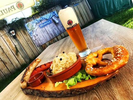 Photo 2 - Biergarten Hans'l et Bretz'l