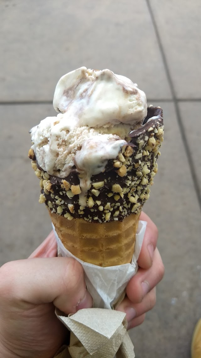 Bonnie Brae Ice Cream