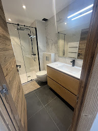 Photo n°21 de Sani Carrelage Avoriaz à Morzine (Magasin de carrelage)