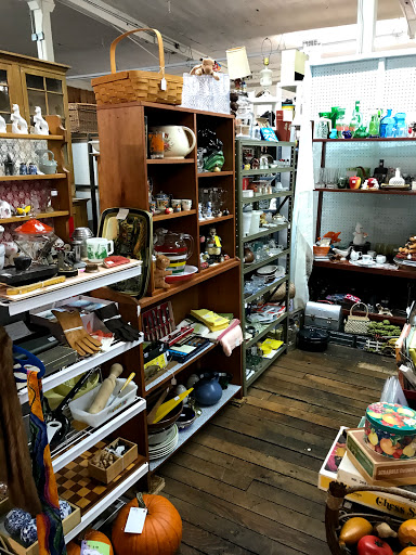 Marketplace On Chestnut - Thumbnail
