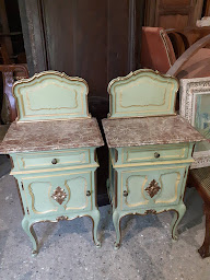 Photo n°31 de LE GRENIER DE HOUEILLES - 47420 à Houeillès (Magasin d'antiquités)