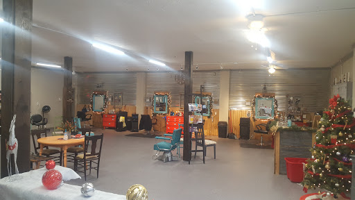 Rustic Cutz Hair Salon - Thumbnail