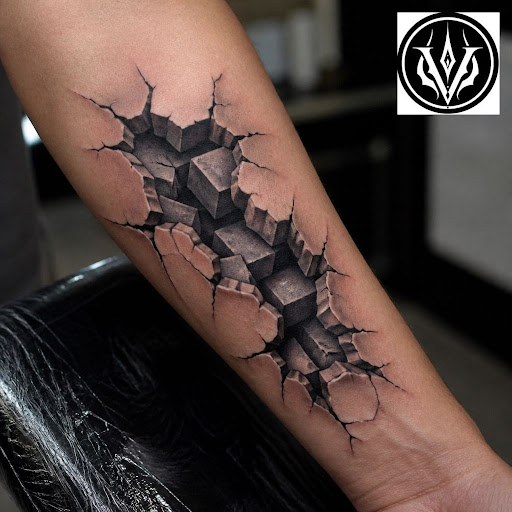 Ever wondered how some tattoos look like they’re popping right out of the skin? 3D style tattoos… post image