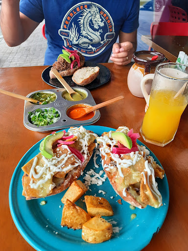 LA LOTERIA Restaurant + Barbacoa - Thumbnail