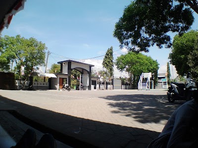 Photos of SMAN 1 Porong