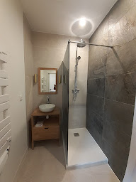 Photo n°4 de ADM Artisan Demay Menuisier à Vivonne (Plâtrier.ère)