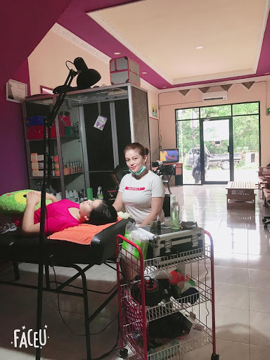 Salon Kecantikan Dedes