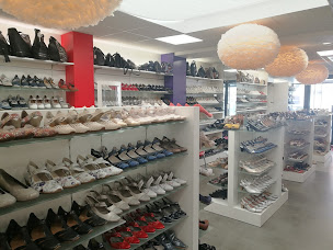 Photo n°14 de Duretz Chaussures à Bailleul (Magasin de chaussures)