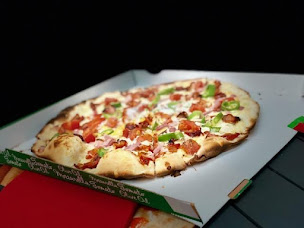 Photo n°2 de Mr Pizza à Saint-Denis (Sandwicherie)