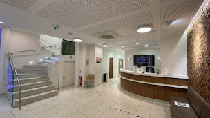 Photo n°1 de Centre de santé dentaire et médical Paris 11 Richard Lenoir - Dentiste Paris à Paris (Service de blanchiment des dents)