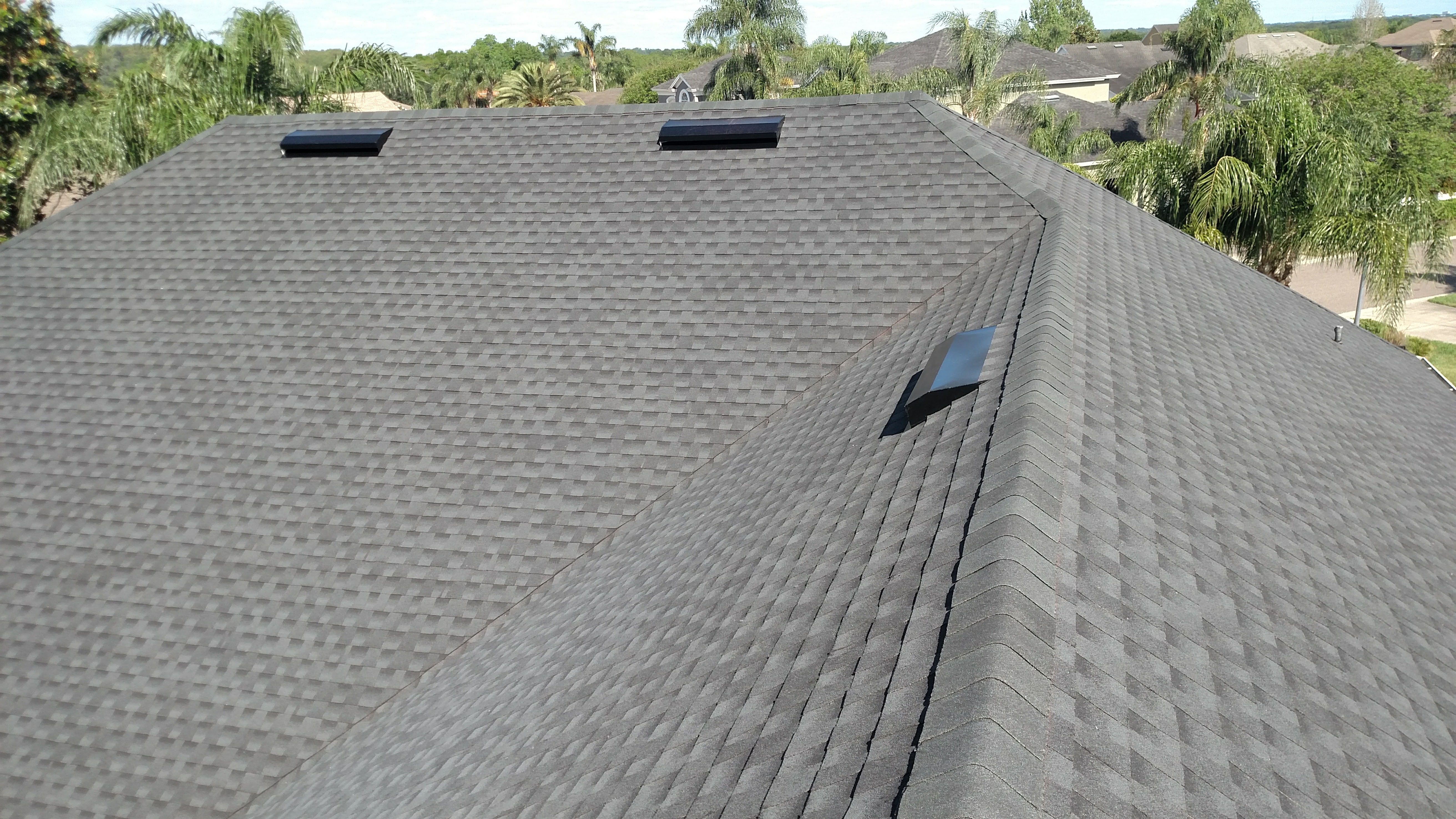 ROMEO'S ROOFING LLC