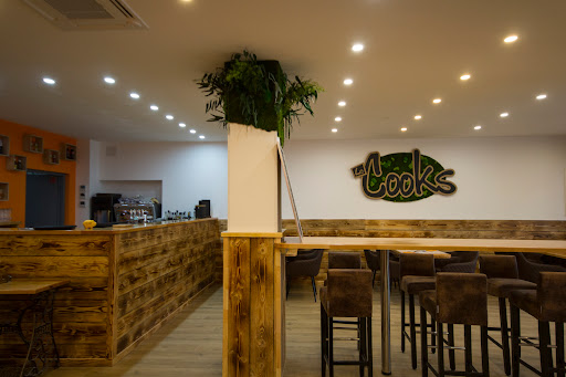 Photo 3 - CHEZ TITI