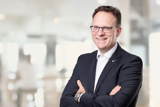 Michael Schneider für Deutsche Vermögensberatung - Thumbnail