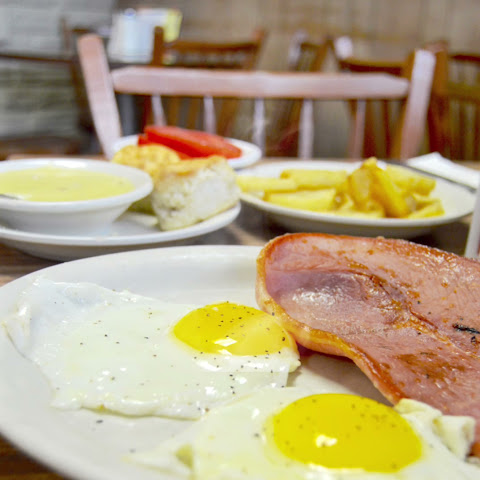 Wendell Smith's Restaurant by null