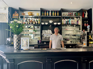 Photo n°5 de Restaurant de La Poste - Chez Robert à Boulogne-Billancourt (Marché traditionnel)