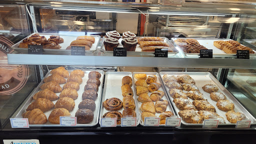 La Delicious Bread - Visual