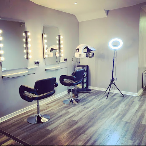 Reviews of Rumi Hair in Belfast - Barber shop