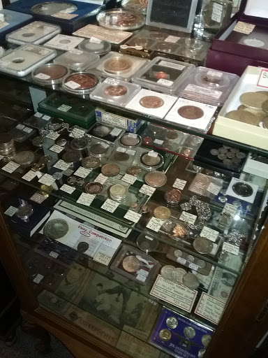 Victorian House Antiques - Thumbnail