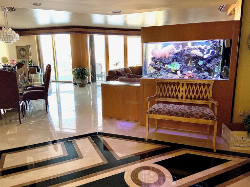 The Fishman, Custom Aquariums