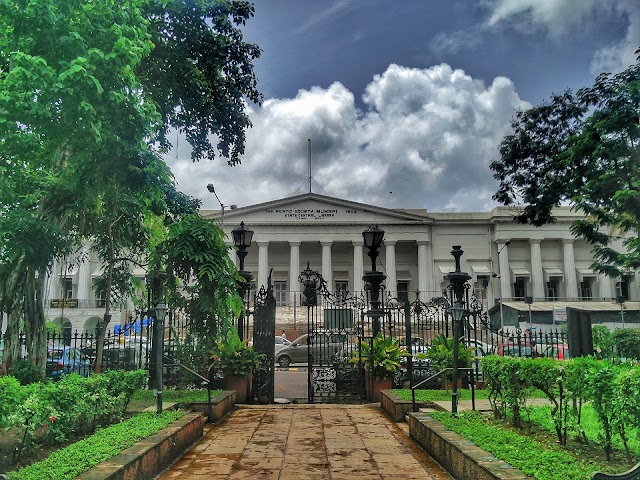 The Asiatic Society of Mumbai, Town hall