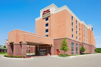 Photos of Hampton Inn & Suites by Hilton Detroit/Airport-Romulus