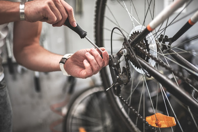 Tom-Iza Naprawa rowerów Sprzedaż części