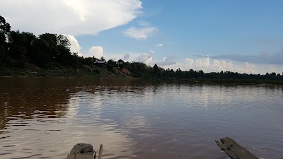 Photos of ປ້ຳນ້ຳມັນ
