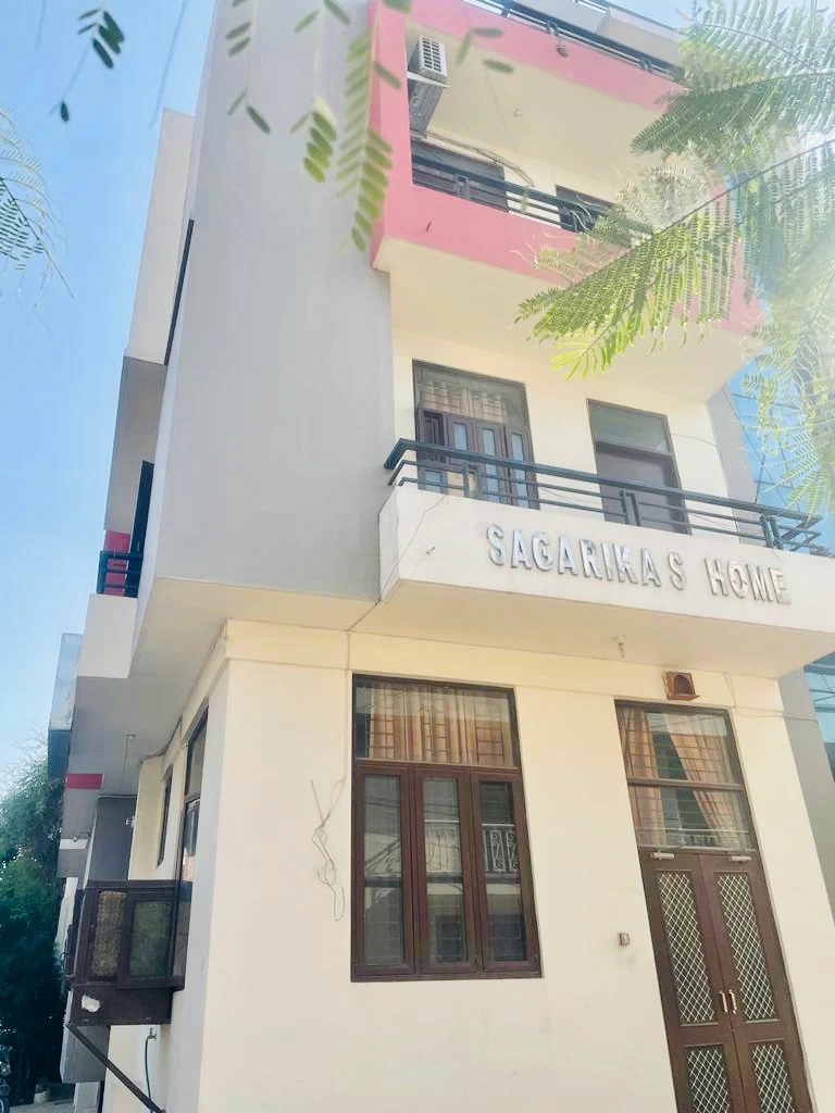 shree krishna girls hostel