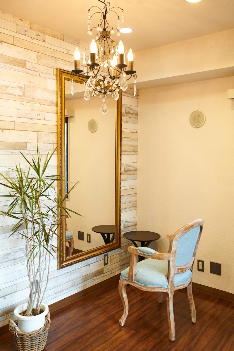 隠れ家美容室 ヘアカット専門 so you