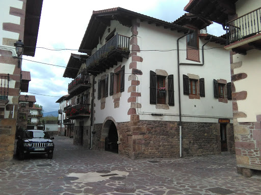 Ardiarana cheese shop - Thumbnail