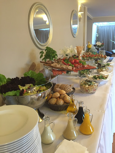 Bazylia Restauracja, organizacja przyjęć, Łazy / Magdalenka. Catering dla firm i klientów indywidualnych. - Skarżysko-Kamienna
