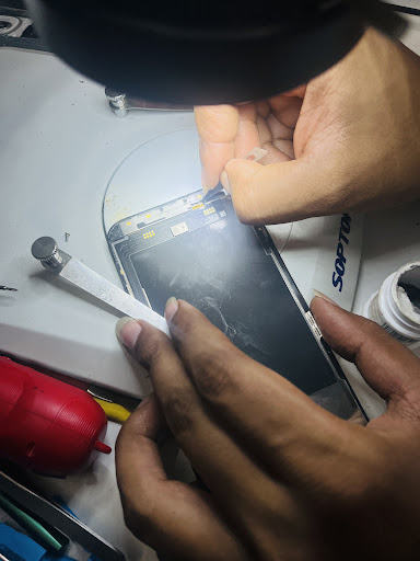 Phone Acharya ek trusted mobile repairing aur mobile selling shop hai. Yaha par har brand ke mobi… post image