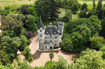 Château de Puymoger à Javerlhac-et-la-Chapelle-Saint-Robert