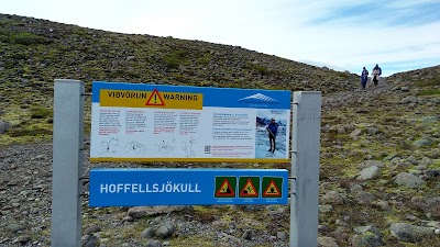 Photos of Hoffell Glacier hiking area parking lot
