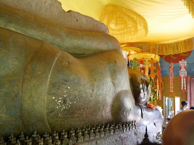 Photos of Preah Ang Thom Pagoda