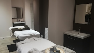 Photo n°1 de L'instant précieux à Gérardmer (Salon de manucure)