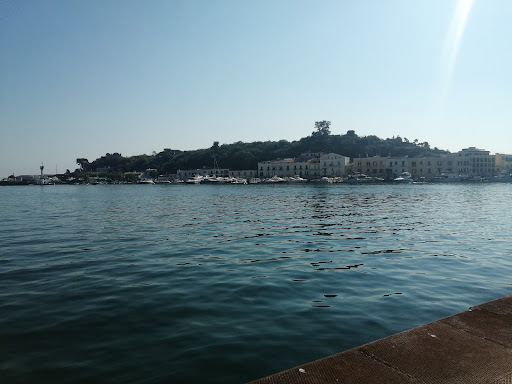 Ischia Souvenirs Sas Di Ferrandino Maria - Thumbnail