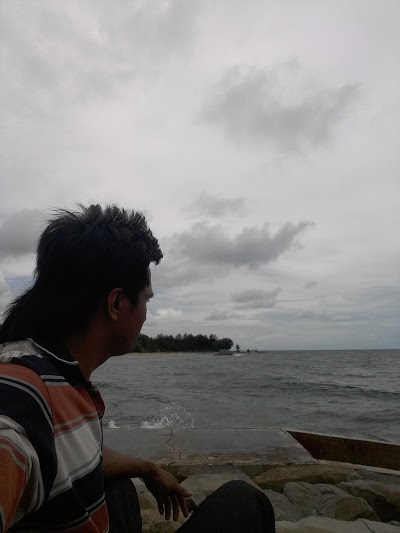 Photos of Penanjong Beach